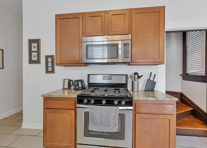 Holiday home 4 Bed Duplex Near Goodale Park *