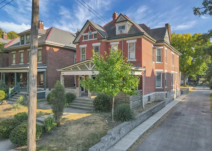 Holiday home 4 Bed Duplex Near Goodale Park *