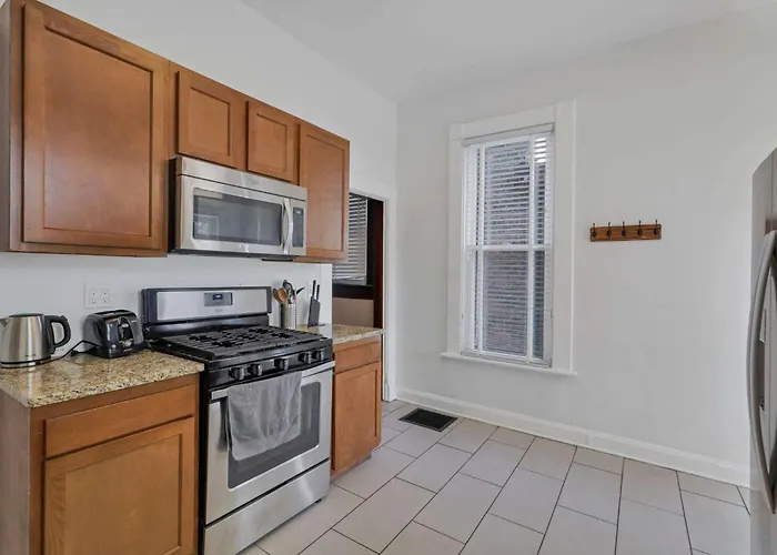4 Bed Duplex Near Goodale Park