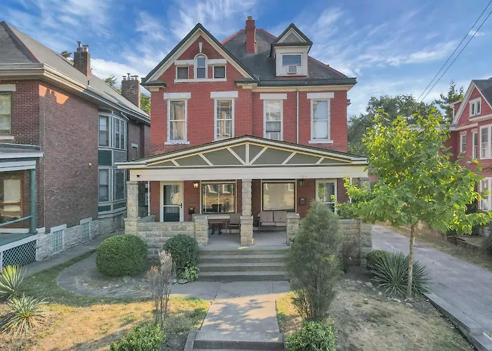 Holiday home 4 Bed Duplex Near Goodale Park *